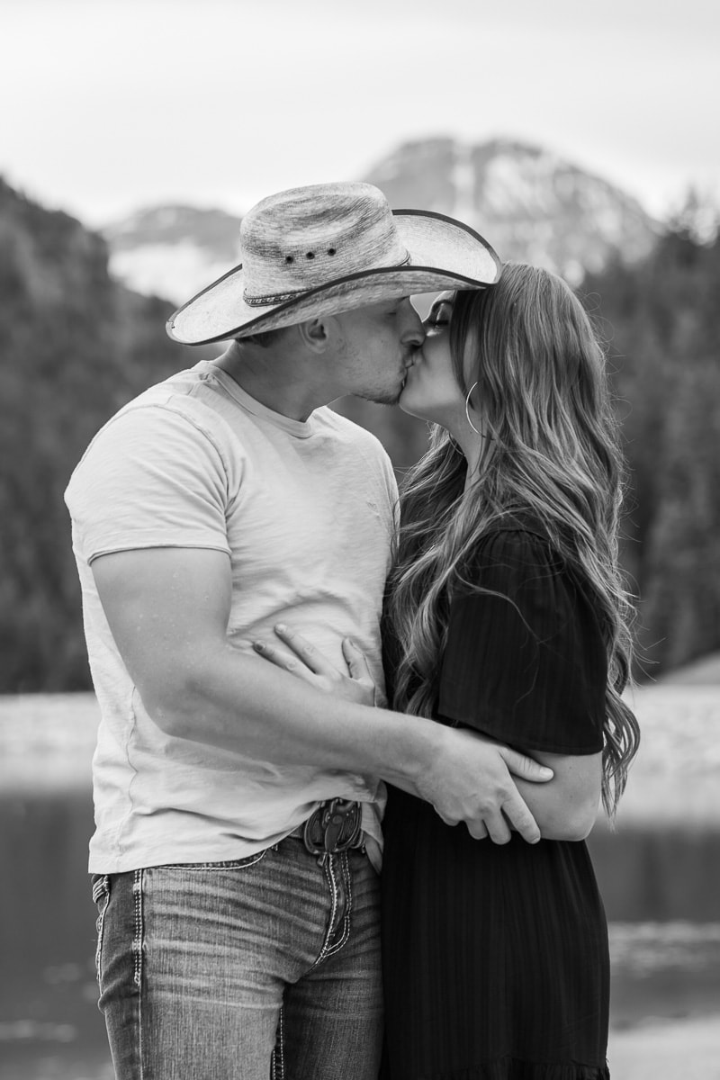 Salt-Lake-City-Photographer-AshleyAustenEngagements-009