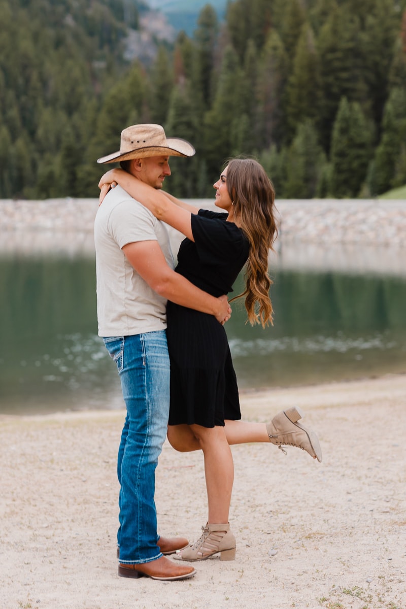 Salt-Lake-City-Photographer-AshleyAustenEngagements-033