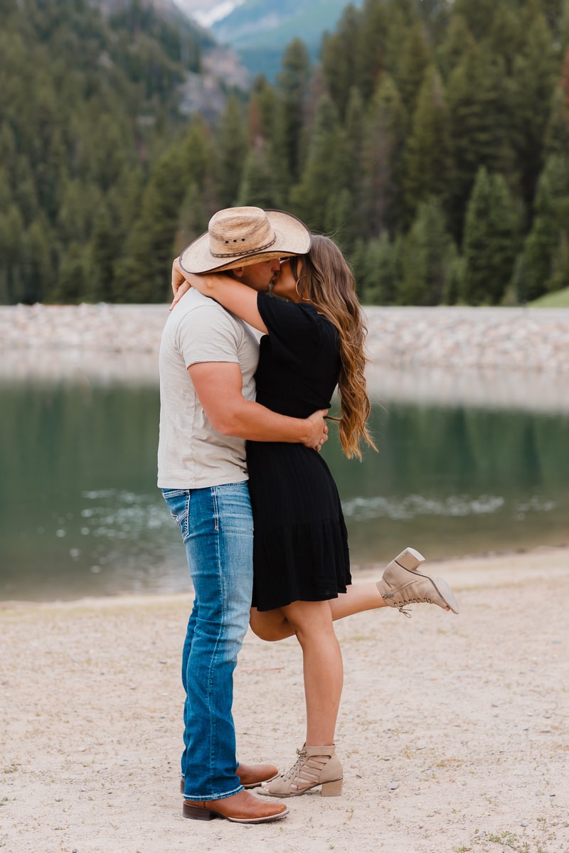 Salt-Lake-City-Photographer-AshleyAustenEngagements-036