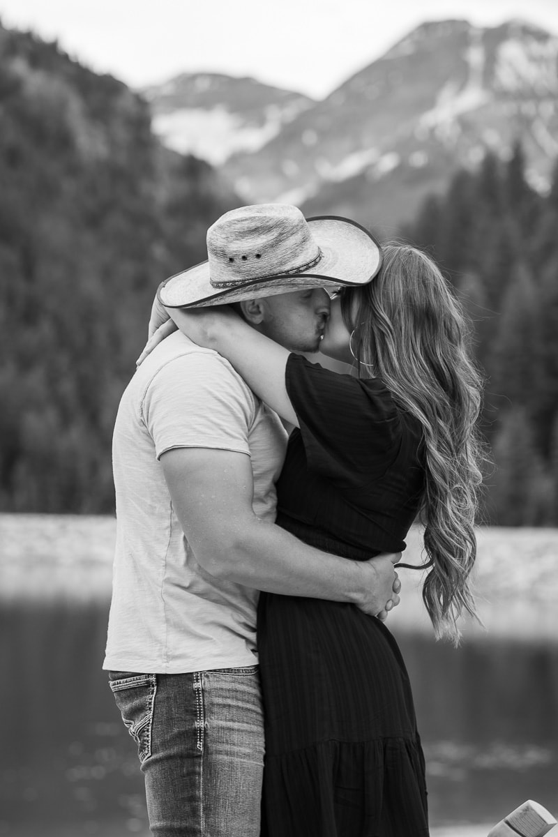 Salt-Lake-City-Photographer-AshleyAustenEngagements-039