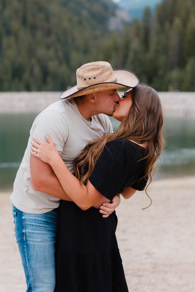 Salt-Lake-City-Photographer-AshleyAustenEngagements-058