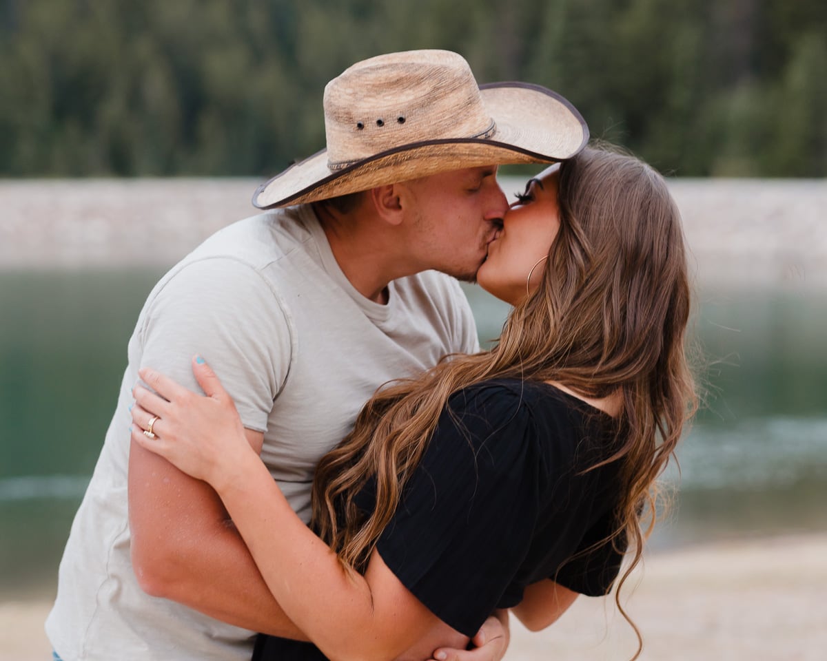 Salt-Lake-City-Photographer-AshleyAustenEngagements-059