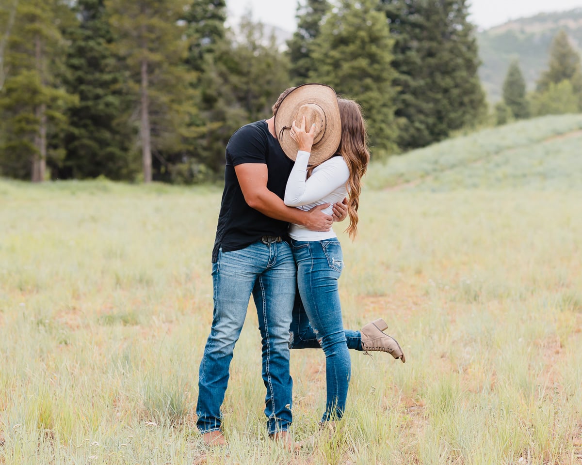 Salt-Lake-City-Photographer-AshleyAustenEngagements-117
