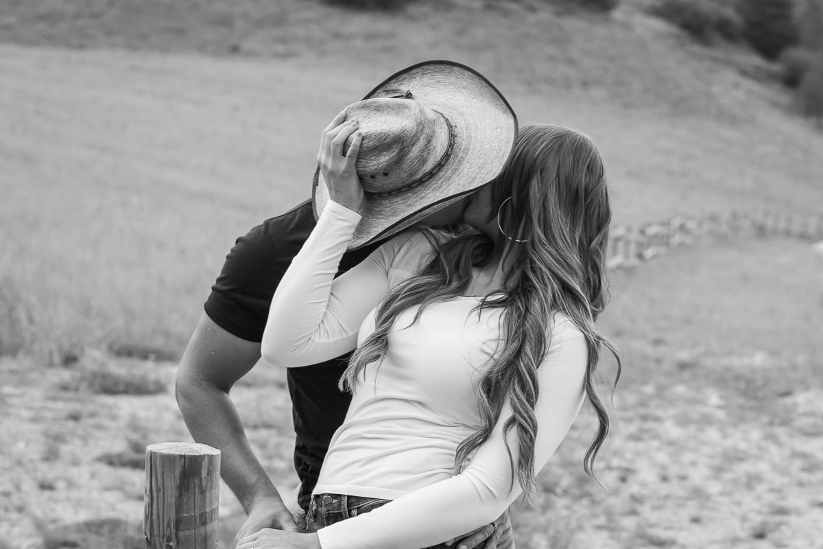 Salt-Lake-City-Photographer-AshleyAustenEngagements-250