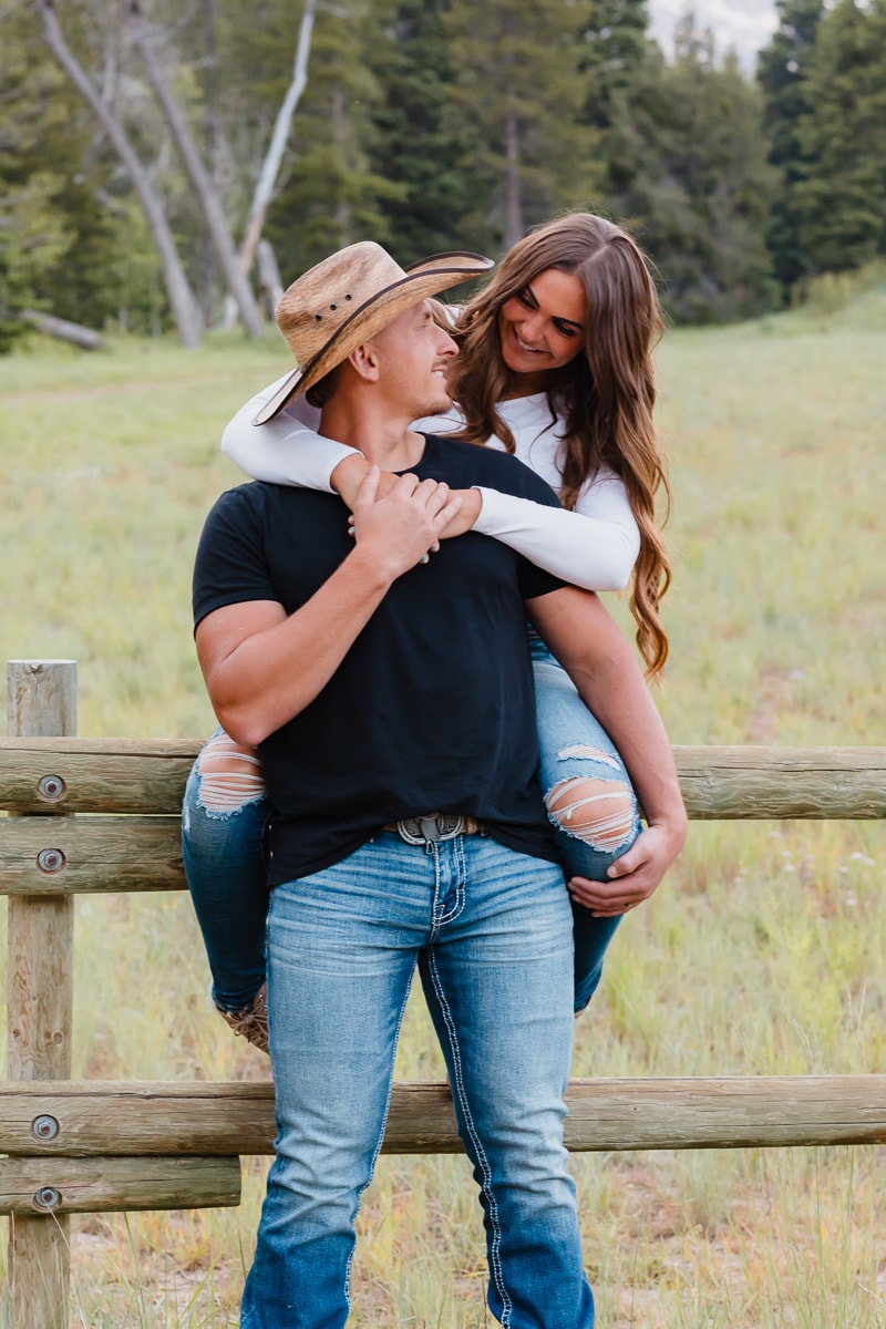 Salt-Lake-City-Photographer-AshleyAustenEngagements-257