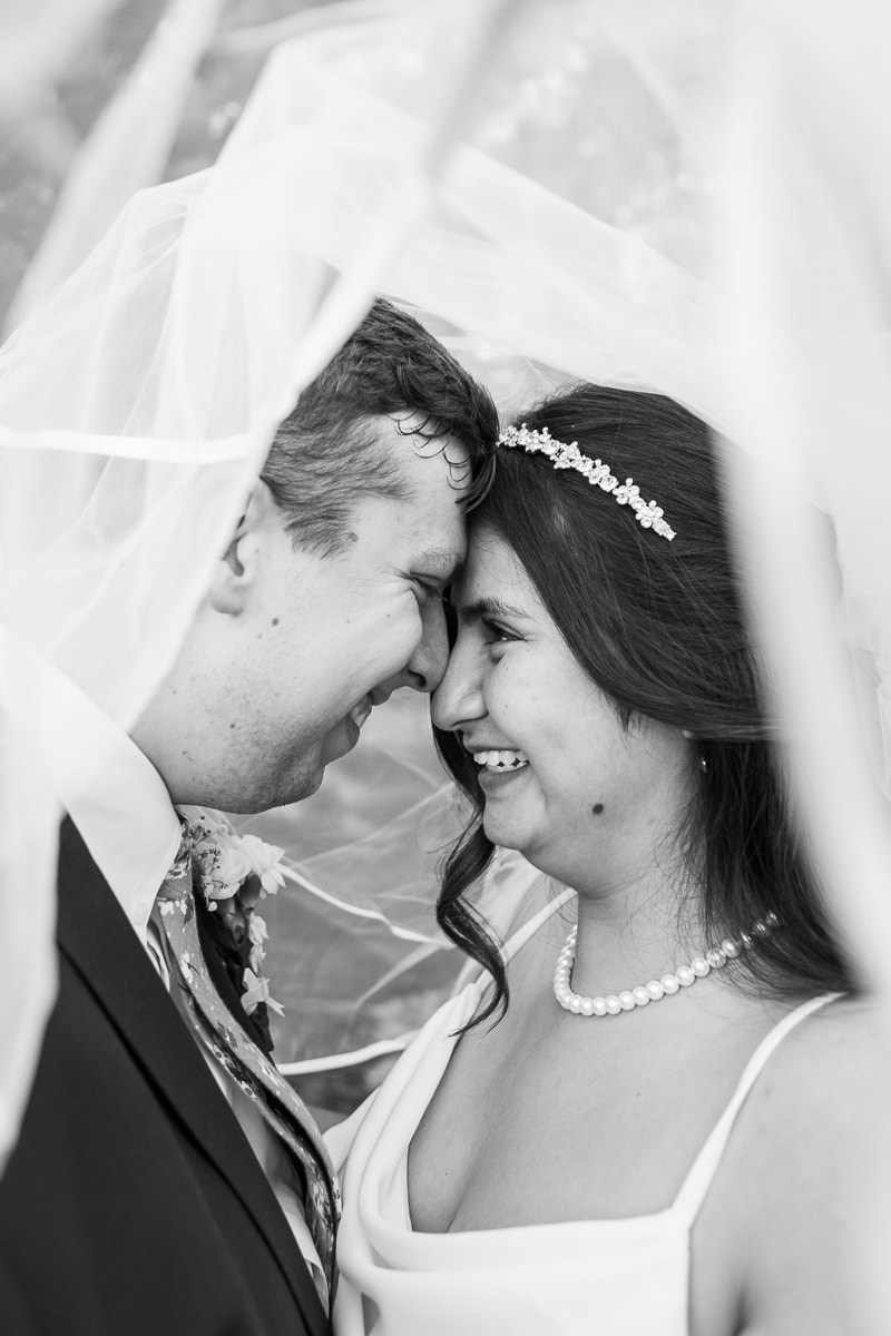 SaltLakeCityPhotographer-TommyBrendaWedding-037