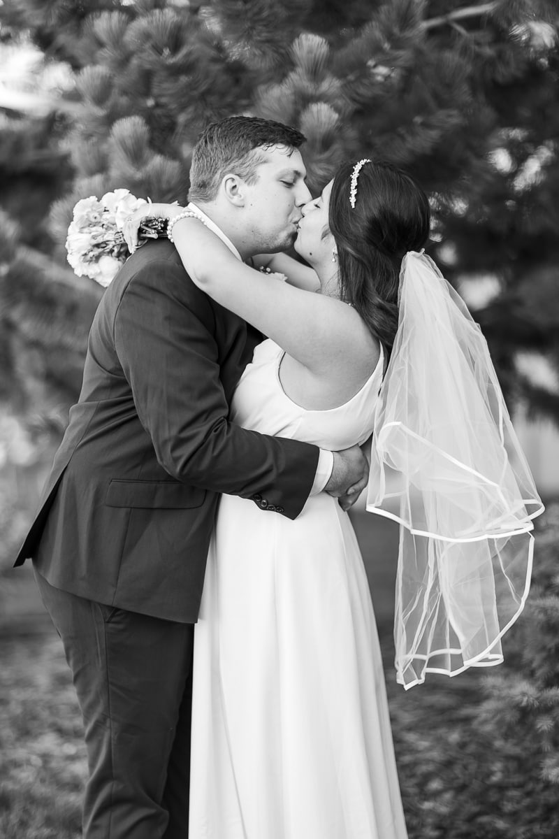 SaltLakeCityPhotographer-TommyBrendaWedding-068