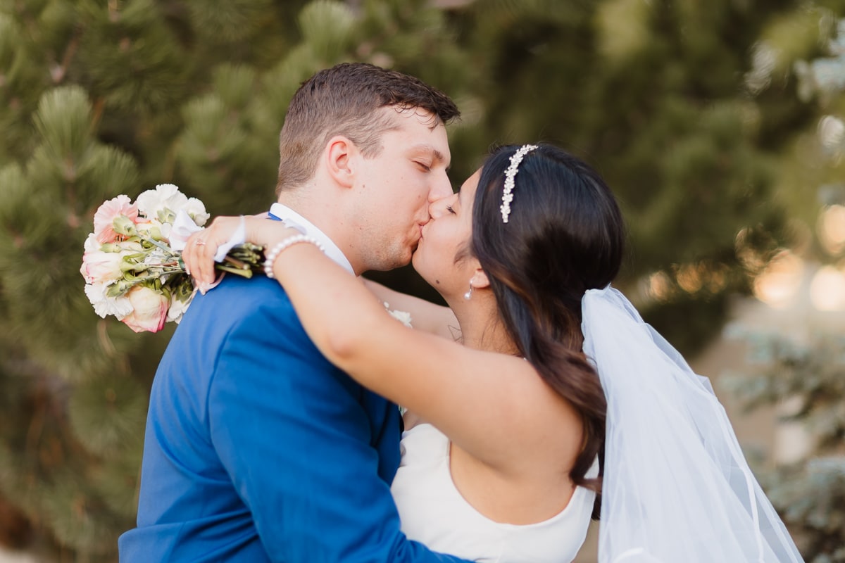 SaltLakeCityPhotographer-TommyBrendaWedding-072