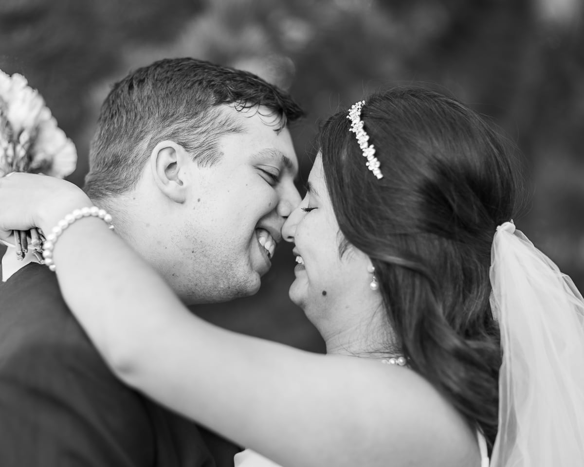 SaltLakeCityPhotographer-TommyBrendaWedding-075