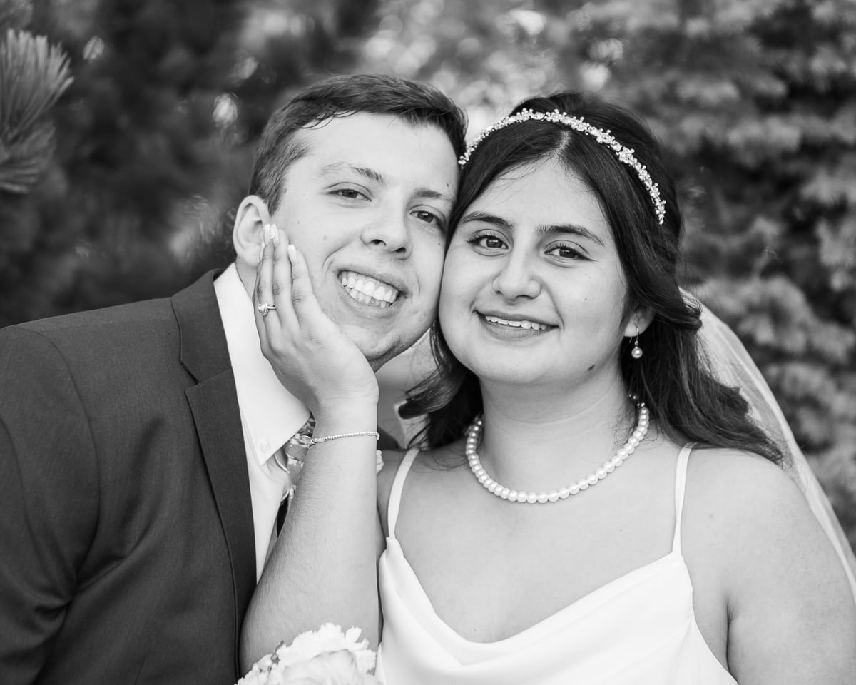 SaltLakeCityPhotographer-TommyBrendaWedding-091