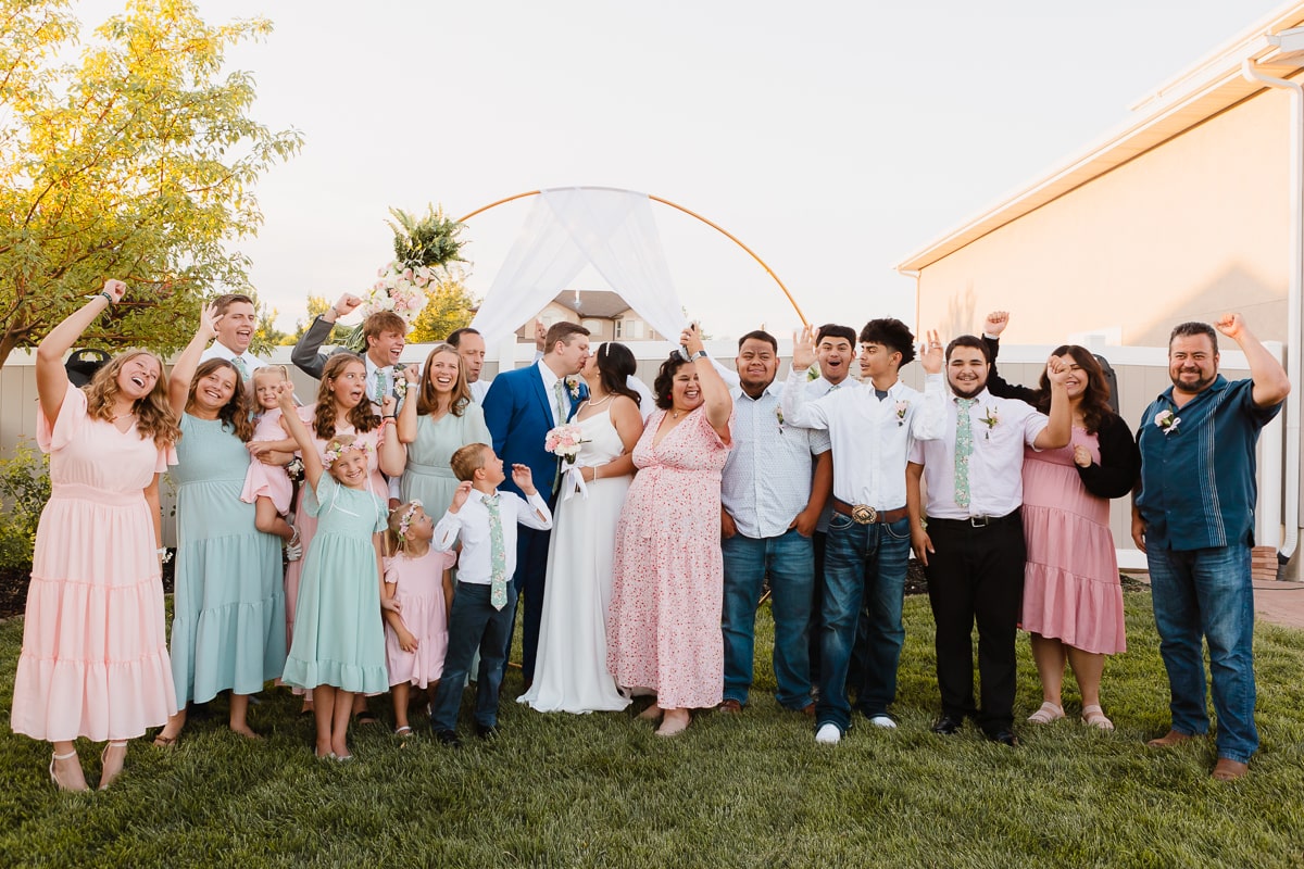 SaltLakeCityPhotographer-TommyBrendaWedding-143