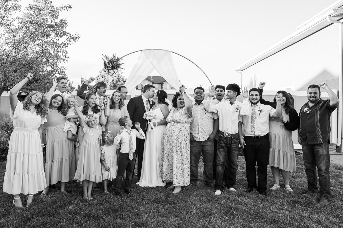 SaltLakeCityPhotographer-TommyBrendaWedding-147