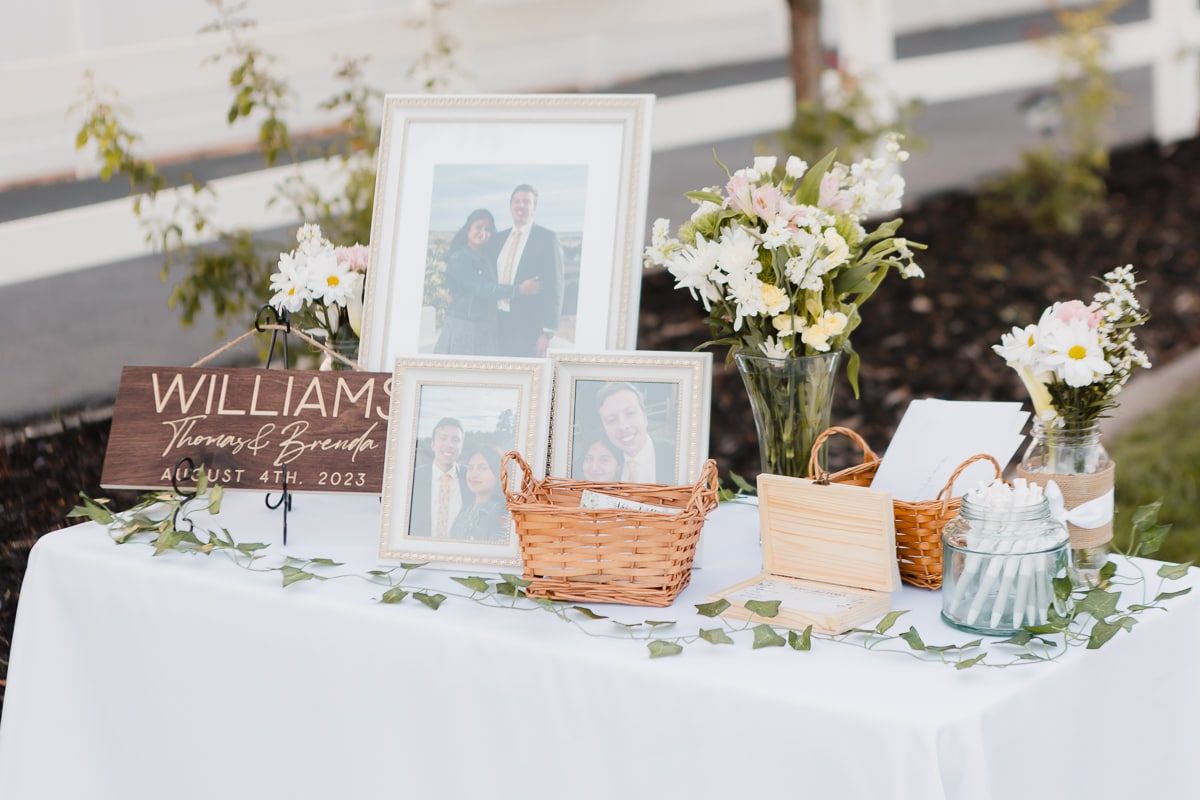 SaltLakeCityPhotographer-TommyBrendaWedding-221