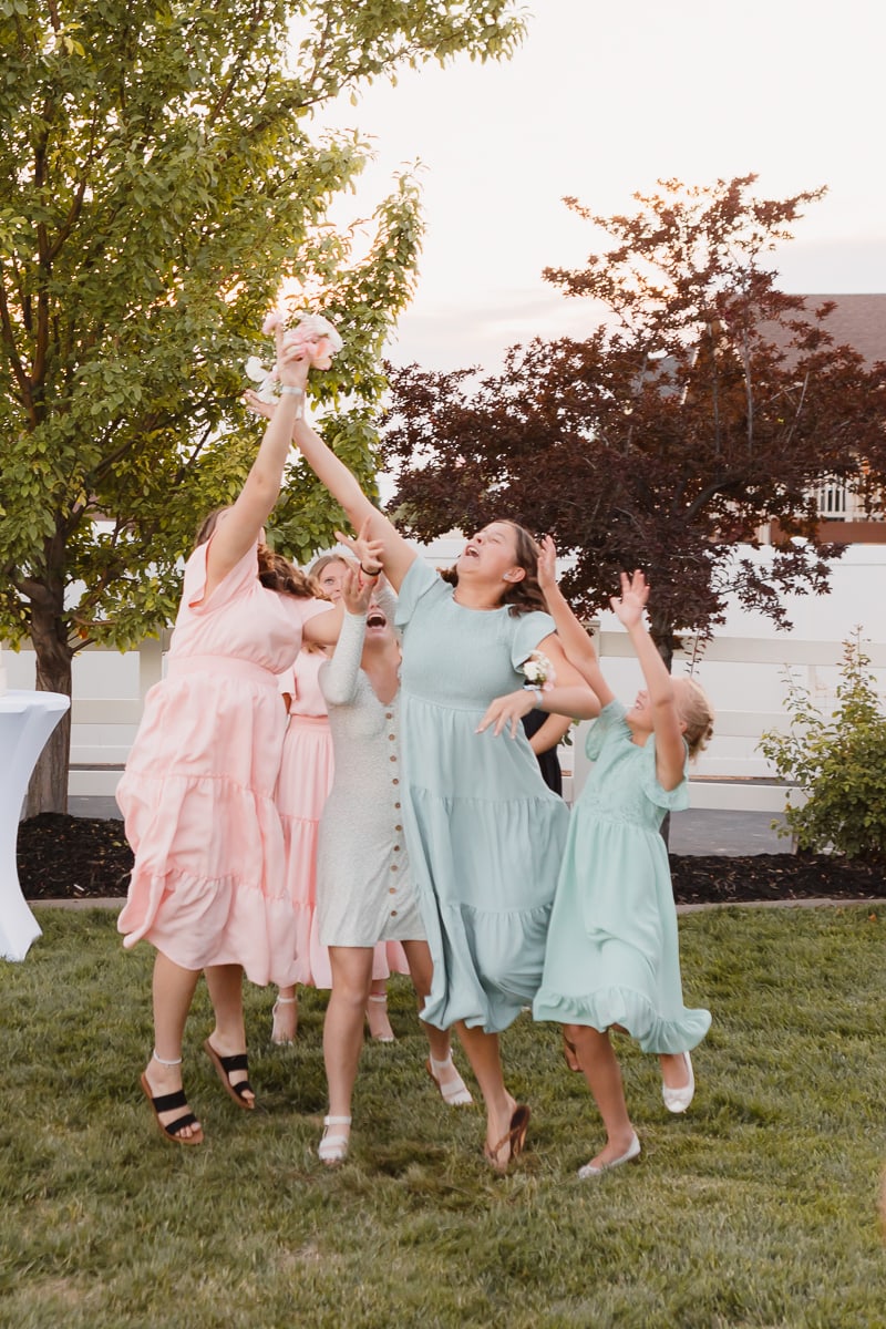 SaltLakeCityPhotographer-TommyBrendaWedding-243