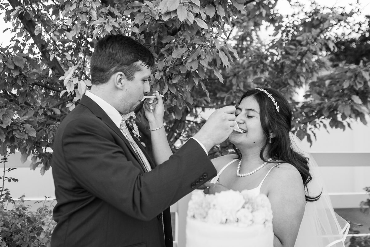 SaltLakeCityPhotographer-TommyBrendaWedding-360
