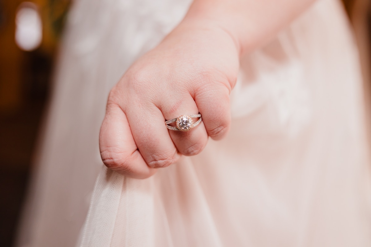 SaltLakeCityPhotographer-CorrieBridals-016