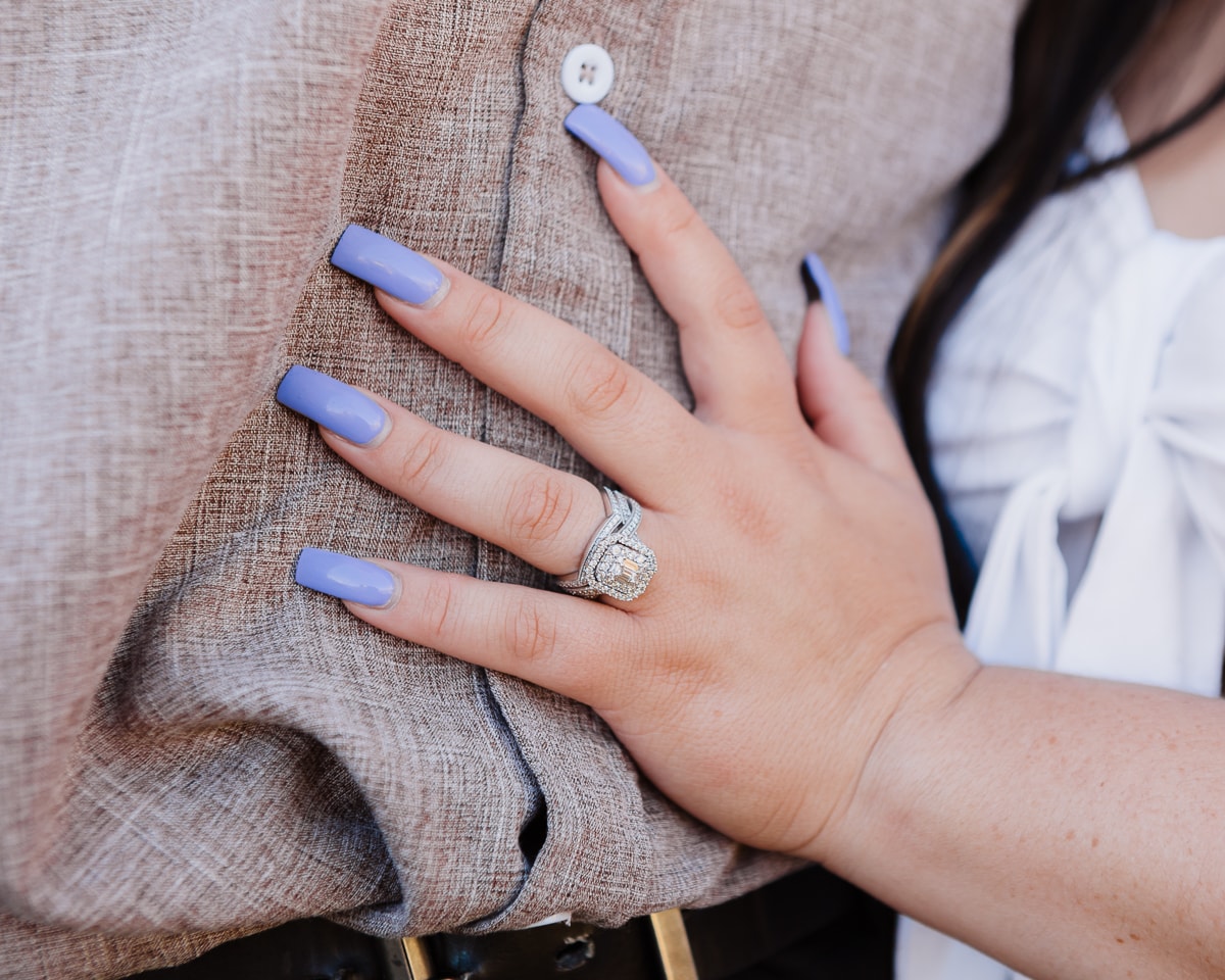 SaltLakeCityPhotographer-DeziraeThomasEngagements-017