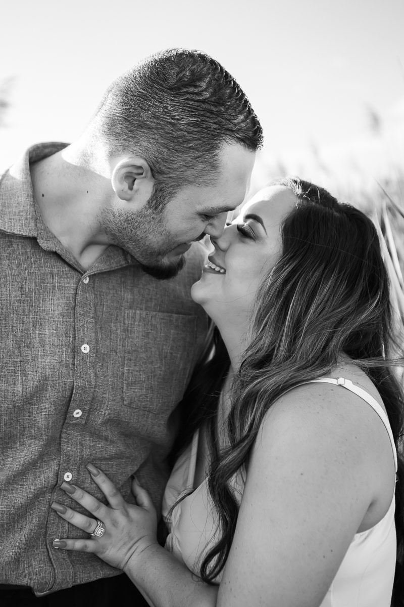 SaltLakeCityPhotographer-DeziraeThomasEngagements-035