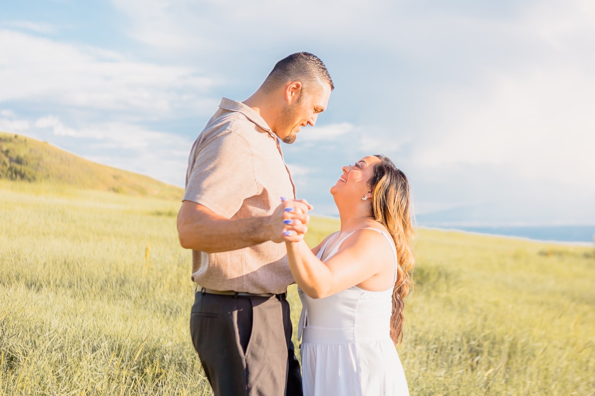 SaltLakeCityPhotographer-DeziraeThomasEngagements-152