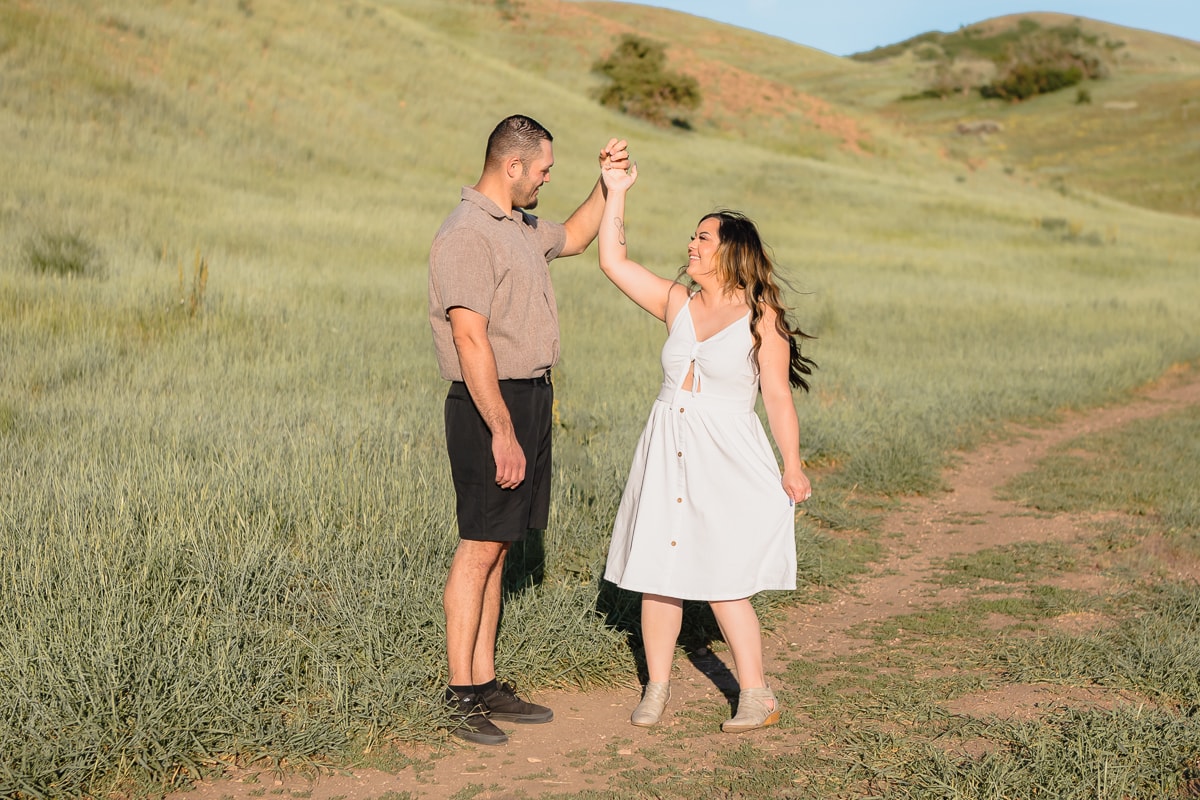 SaltLakeCityPhotographer-DeziraeThomasEngagements-167