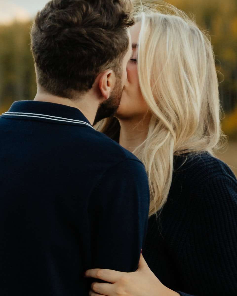 Park-City-Engagement-Photos-19