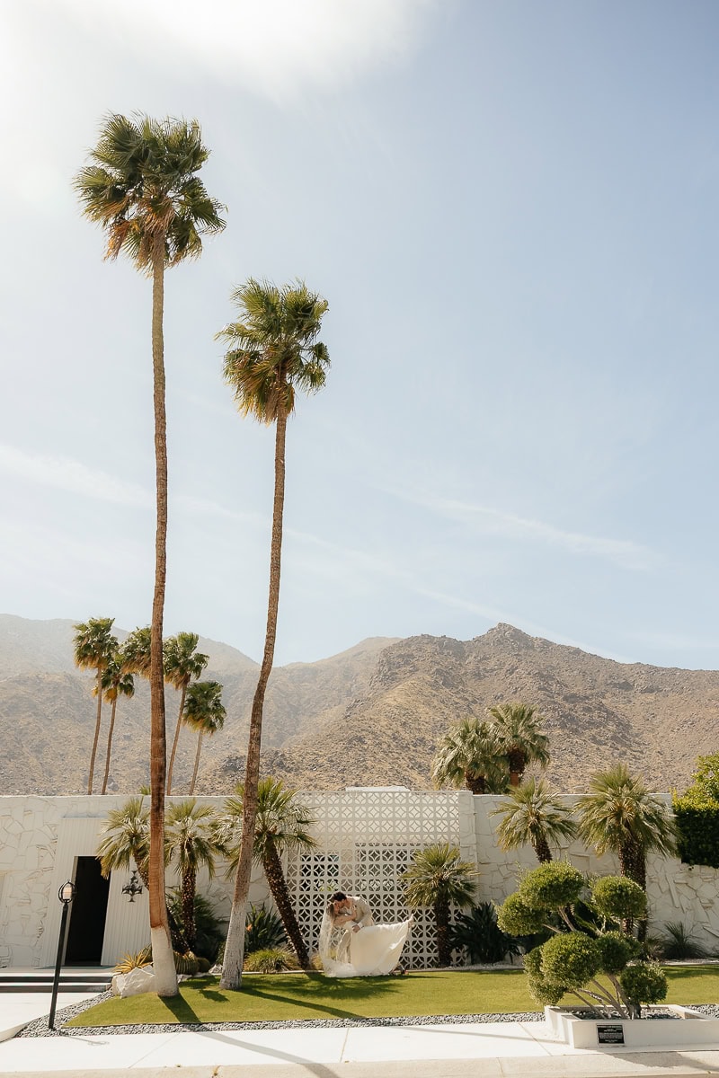 Palm-Springs-Elopement-Photographer-05