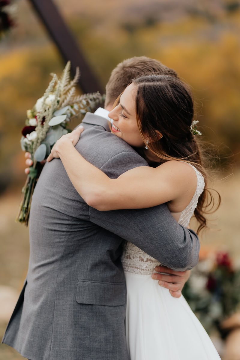 Utah-Mountain-Autumn-Elopement-024