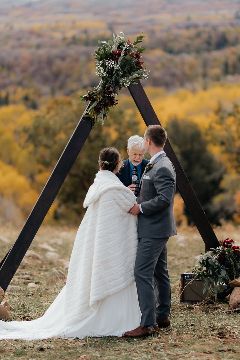 Utah-Mountain-Autumn-Elopement-077