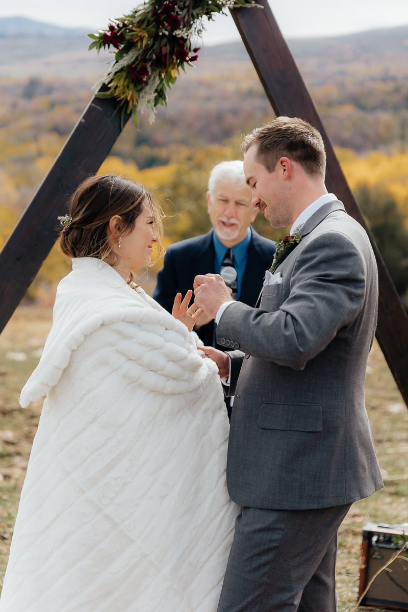 Utah-Mountain-Autumn-Elopement-088