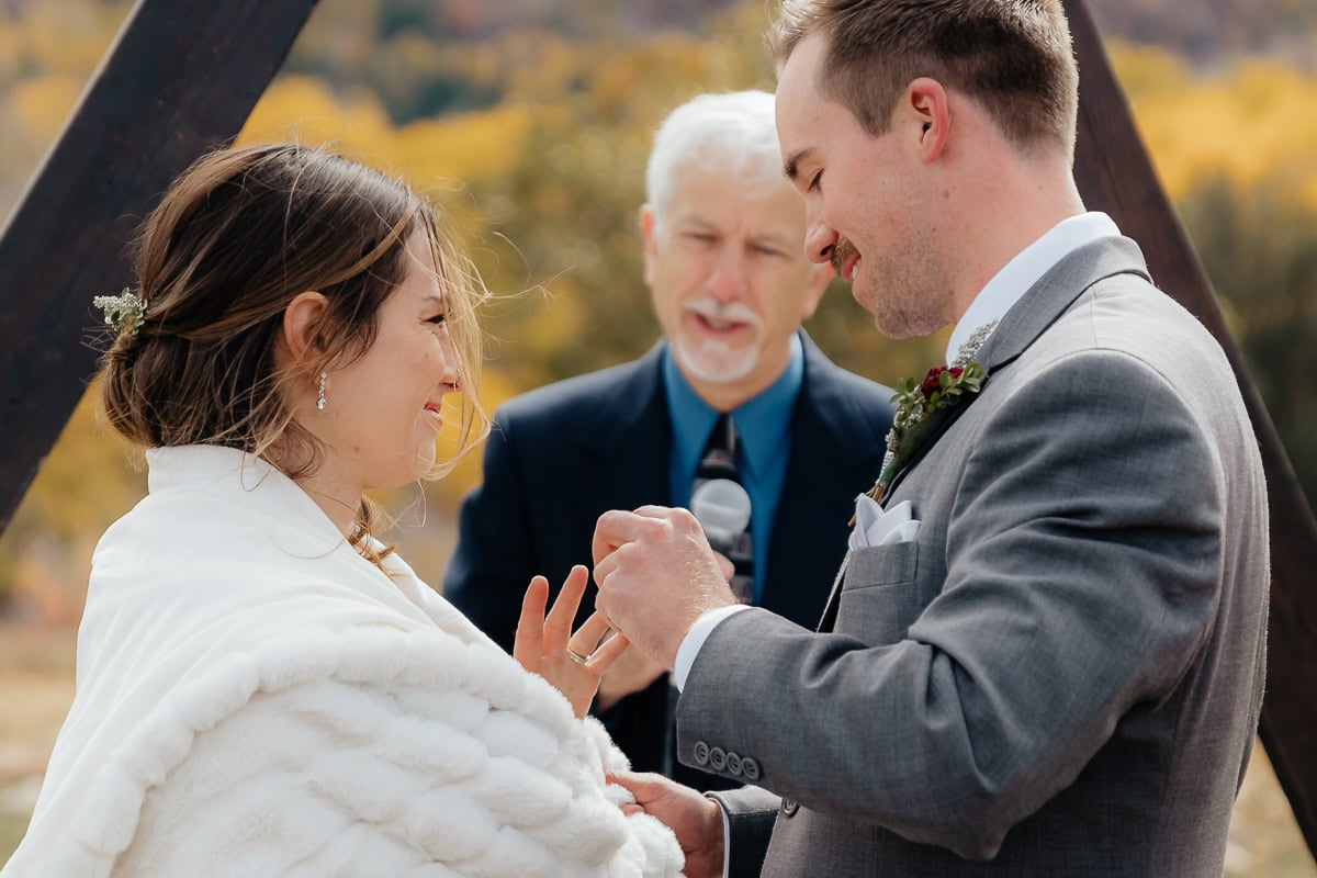 Utah-Mountain-Autumn-Elopement-089